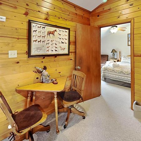 Moose Manor Villa รุยโดโซ ภายนอก รูปภาพ